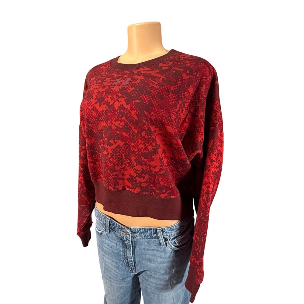 Under Armour Sweatshirt Womens Medium Red Camo Cropped Pullover Excellent - Picture 3 of 9